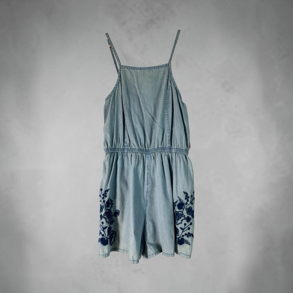 NWT Mossimo Women Chambray Sleeveless Romper Floral Blue Embroidery Size M